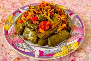دستور پخت دلمه تبریزی با یه فوت کوزه گری که بیست دقیقه ای آماده میشه