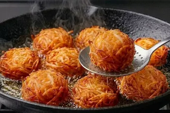 من به پیازهایم آرد اضافه کردم و دیگر هرگز پیاز را به روش دیگری نمی پزم!