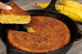 طرز تهیه کیک ماهیتابه ای بدون فر، بدون آرد و شکر