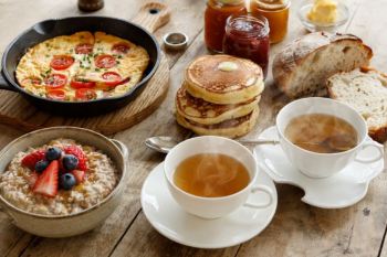 صبحانه چی درست کنم؟ ۵ پیشنهاد سریع و خوشمزه برای شروع یک روز پرانرژی