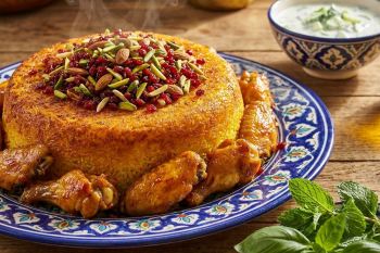 شاهکار آشپزی ایرانی: دستورپخت ته چین بال مرغ مجلسی و طلایی