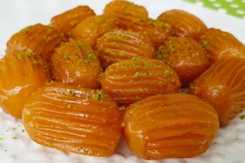 طرز تهیه بامیه بازاری مجلسی و خوش رنگ در خانه
