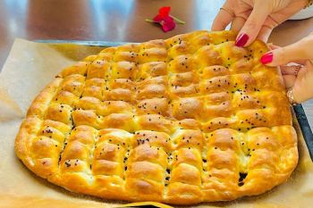 طرز تهیه نان بربری بازاری نرم و پوک با بخار آب
