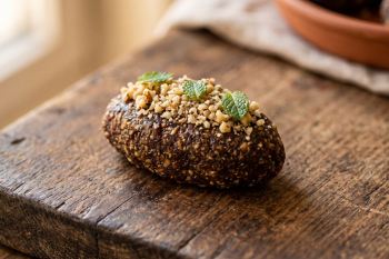 چطور در ۱۰ دقیقه قوت همدانی سنتی و پر انرژی درست کنیم؟ راهنمای کامل