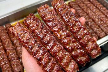 طرز تهیه کباب کوبیده بدون نیاز به منقل (کباب داشی) با راز رومال زعفرانی