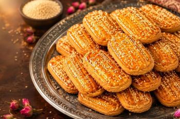 طرز تهیه شیرینی پادرازی مشهدی اصیل با ۳ مدل آرد
