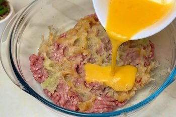 دیگه تو کتلت سیب زمینی نریز! طرز تهیه کتلت بسیار لطیف با سیب درختی