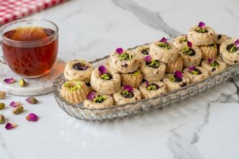 طرز تهیه شیرینی ۱۰ دقیقه ای بدون نیاز به آرد و شکر