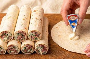 ایده شام فوری و ارزان با نان تورتیلا و تخم مرغ