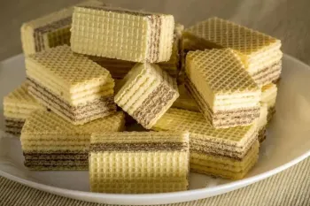 طرز تهیه شیرینی میکادو خانگی به روش بازاری بدون فر