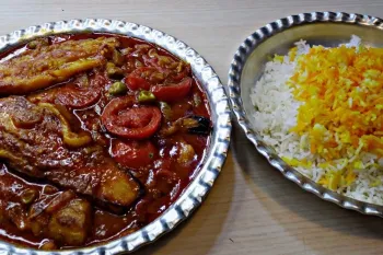 طرز تهیه خورشت بادمجان بدون گوشت( فوق العاده خوشمزه)