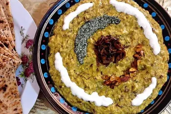 طرز تهیه کشک بادمجان حرفه ای و کشدار در ده دقیقه