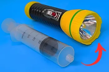 ترفند جالب با سرنگ و چراغ قوه / شگفت زده خواهید شد!!