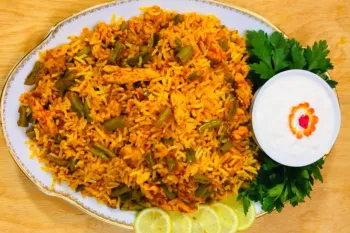 طرز تهیه لوبیا پلو با مرغ خوشمزه و متفاوت