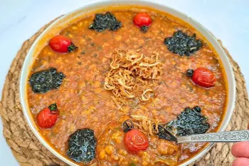 طرز تهیه آش گوجه فرنگی و آبغوره خوشمزه