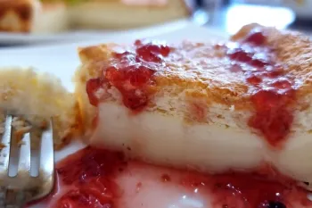 طرز تهیه کیک جادویی کاسترد(چندلایه)