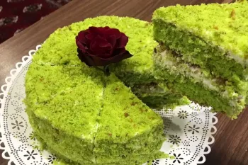 طرز تهیه کیک اسفناج خانگی