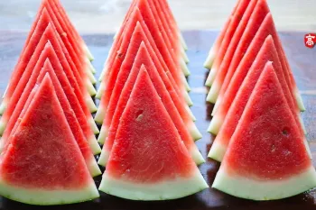 زیباترین روش برش هندوانه برای مهمانی ها