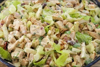 طرز تهیه یک خوراک مرغ رژیمی خوشمزه و ساده
