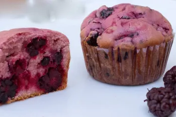 طرز تهیه مافین شاه توت خانگی
