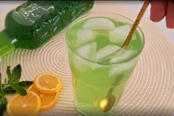 طرز تهیه شربت نعنا خانگی خنک ترین نوشیدنی برای تابستان