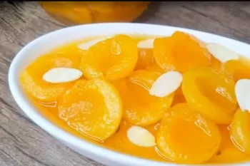 طرز تهیه مربا زردآلو خوش رنگ و خوشمزه با تمام نکات