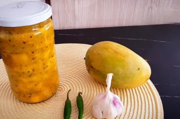 طرز تهیه ترشی انبه خانگی مرحله به مرحله با تمام نکات