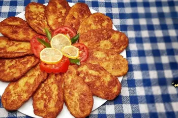 طرز تهیه کتلت مرغ ،یکی از خوشمزه ترین کتلت هایی که از خوردنش سیر نمیشی