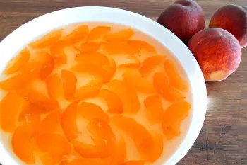 طرز تهیه مربای هلو مجلسی و با ظاهری زیبا