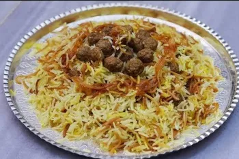 طرز تهیه رشته پلو، غذای اصیل و سنتی ایرانی