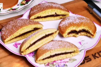 طرز تهیه پنکیک دورایاکی صبحانه ژاپنی با مواد ساده