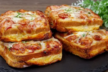 طرز تهیه ساندویچ ساده و خوشمزه! هیچ کس این دستور رو نمی دونه! صبحانه در ۵ دقیقه!