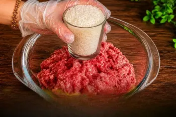 طرز تهیه یک غذای جدید با ((گوشت چرخ کرده و برنج)) دیگه تکراری درست نکن