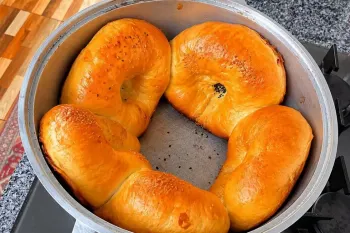 دستور آسان نان دیگی در خانه