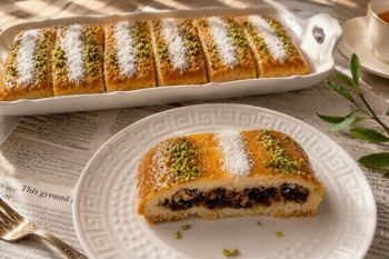 «آموزش شیرینی خرمایی مجلسی و خوشمزه؛ (با ۵ ماده ساده) با خمیری نرم و طعمی بی نظیر»