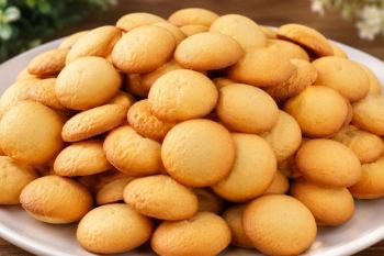 آموزش پخت بیسکویت های خانگی آسان ، سریع ، نرم و ترد؛ عصرانه ای عالی با چای یا قهوه