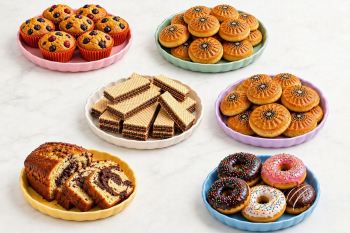 آموزش پخت تغذیه خونگی برای بچه ها؛ از مافین و کلوچه تا بیسکویت و دونات