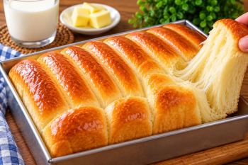 طرز تهیه نان شیری در خانه: نرم و لطیف مثل قنادی ها