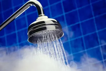 آیا بخار آب حمام روزه را باطل می کند ؟