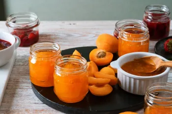 طرز تهیه مارمالاد زردآلو خوشمزه و مقوی