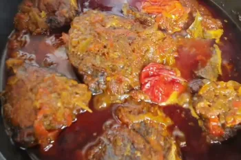 روش های گرفتن روغن اضافی خورشت برای یک غذای سالم و خوشمزه