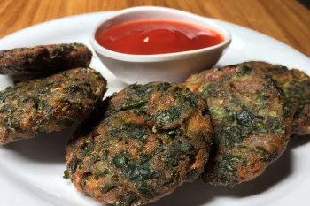 طرز تهیه کوکو پونه با پونه خشک یا تازه