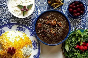 قرمه سبزی با لوبیا قرمز یا چیتی، کدام بهتر است؟