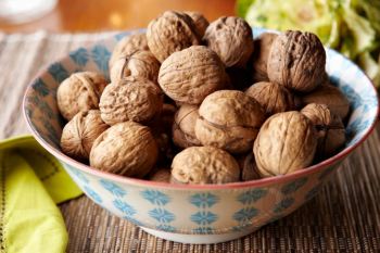 اصول صحیح نگهداری گردو ها در خانه