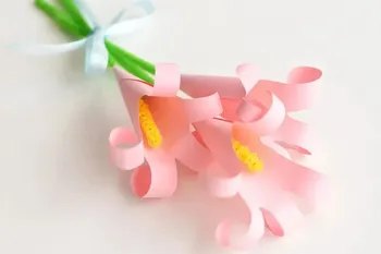 آموزش ساخت گل نیلوفر با دست برای مناسبت های خاص