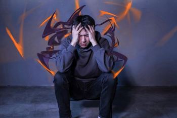 فریک زدن چیست؟ معنی و تفاوت آن با قفلی زدن و پنیک زدن