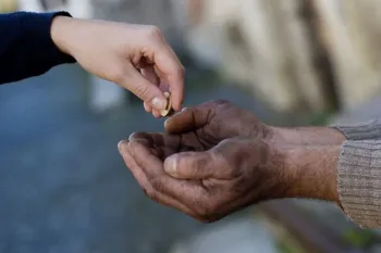 این شما و این جدیدترین متن های تبریک روز جهانی نیکوکاران به عربی !