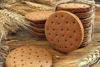 از میزان کالری انواع بیسکویت ساقه طلایی مطلع شوید !