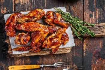 کالری بال مرغ : ۱۰۰ گرم بال مرغ کبابی و بریان شده چند کالری دارد ؟