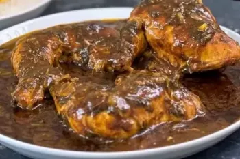 طرز تهیه قلیه مرغ با طعمی به یاد ماندنی !